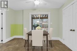 dining room off kitchen virtually staged -