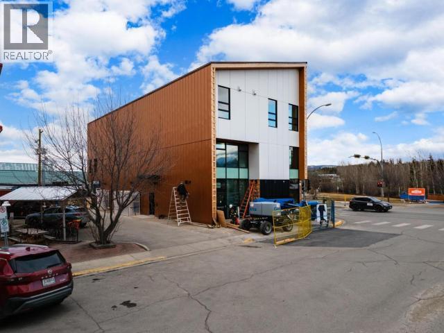 301-202 Lowe Street, Whitehorse, YT - Outdoor