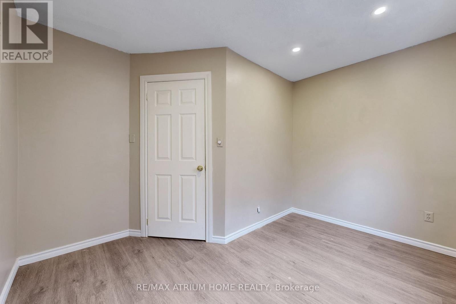 3 Plumbrook Crescent, Toronto, ON - Indoor Photo Showing Other Room