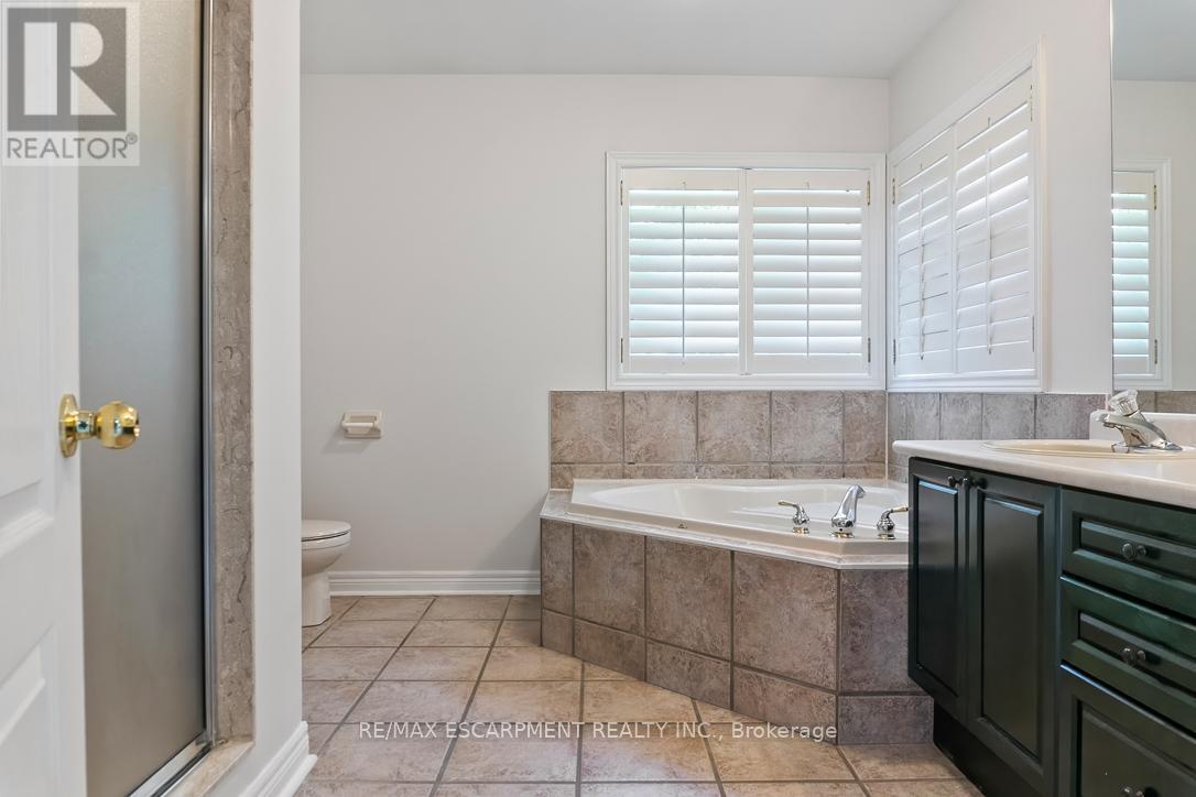 1146 Upper River Court, Mississauga, ON