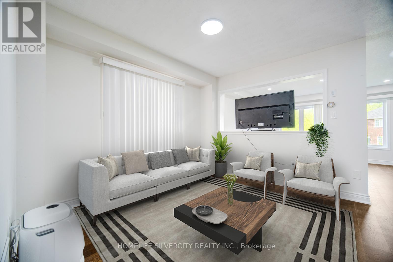 55 Longboat Run W, Brantford, ON - Indoor Photo Showing Living Room