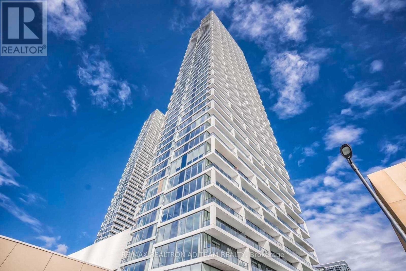 1806 - 5 Buttermill Avenue, Vaughan, ON - Outdoor With Facade