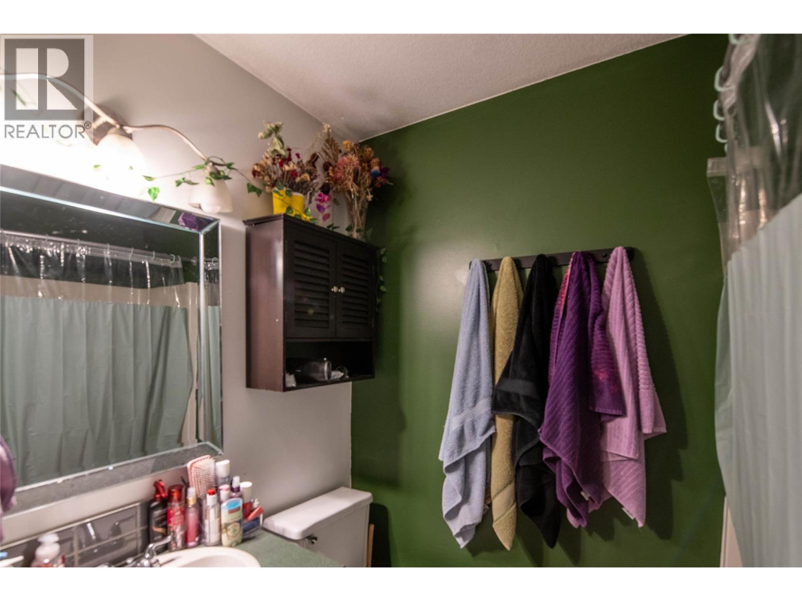 883 Evergreen Place, Kamloops, BC - Indoor Photo Showing Other Room