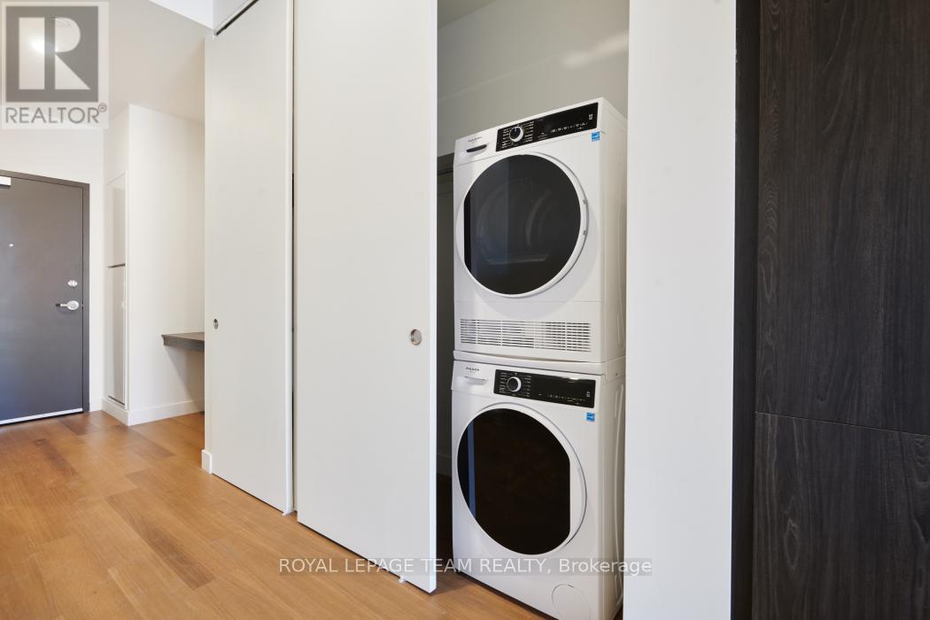 610 - 10 James Street, Ottawa, ON - Indoor Photo Showing Laundry Room