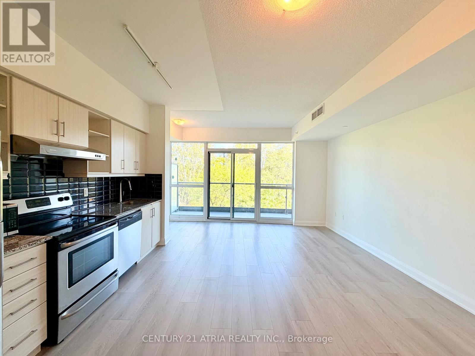 201 - 160 Vanderhoof Avenue, Toronto, ON - Indoor Photo Showing Kitchen With Stainless Steel Kitchen