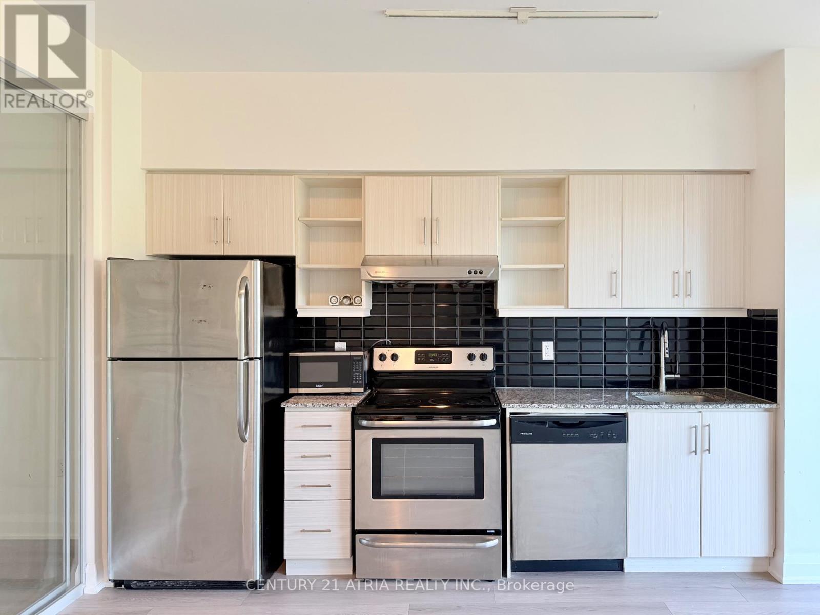 201 - 160 Vanderhoof Avenue, Toronto, ON - Indoor Photo Showing Kitchen With Stainless Steel Kitchen