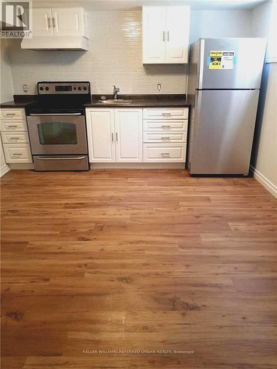 A - 173 Overbrook Place, Toronto, ON - Indoor Photo Showing Kitchen
