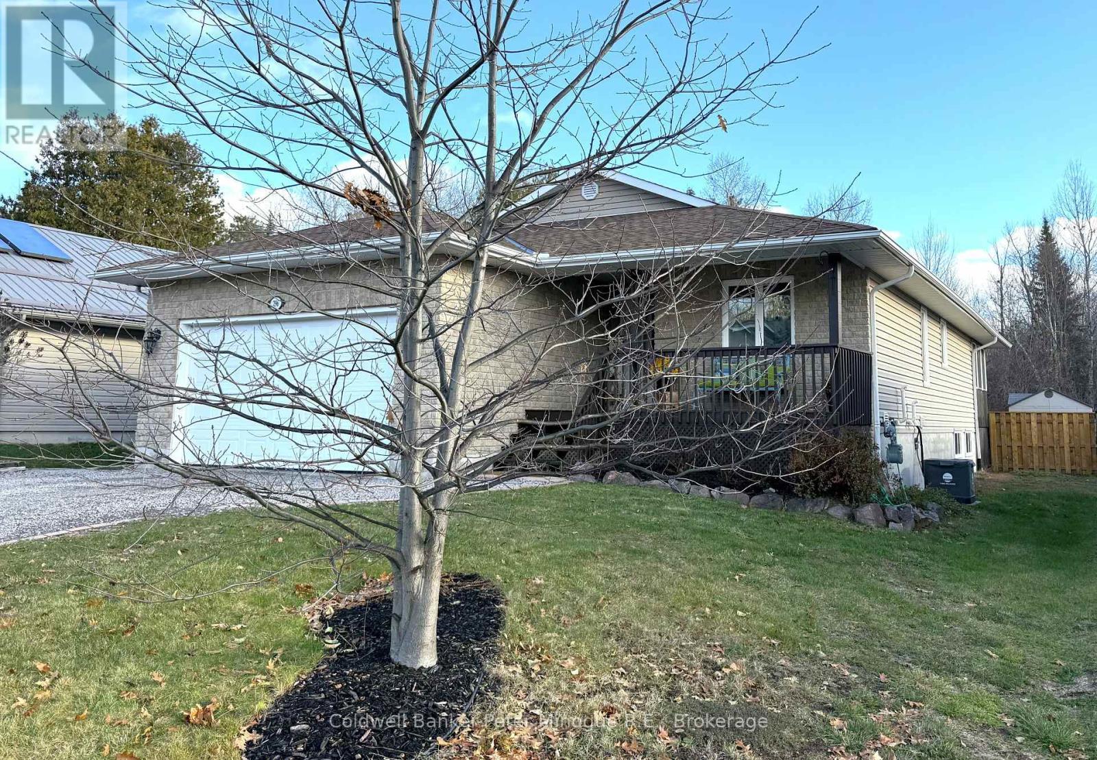 296 Osprey Crescent, Callander, ON - Outdoor