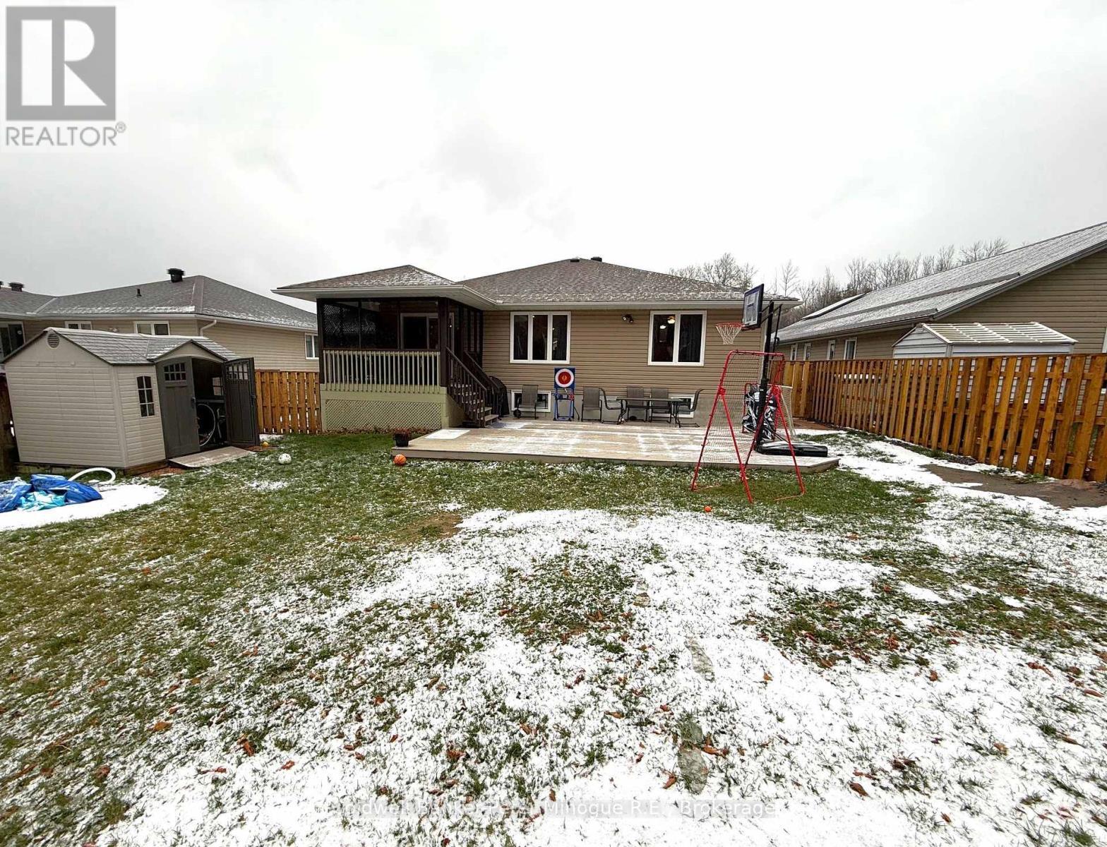 296 Osprey Crescent, Callander, ON - Outdoor With Deck Patio Veranda With Exterior