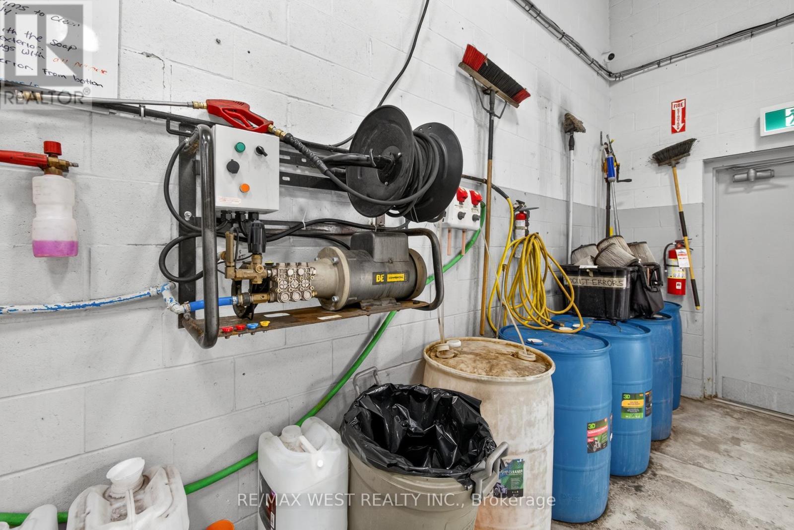 26 - 131 Citation Drive, Vaughan, ON