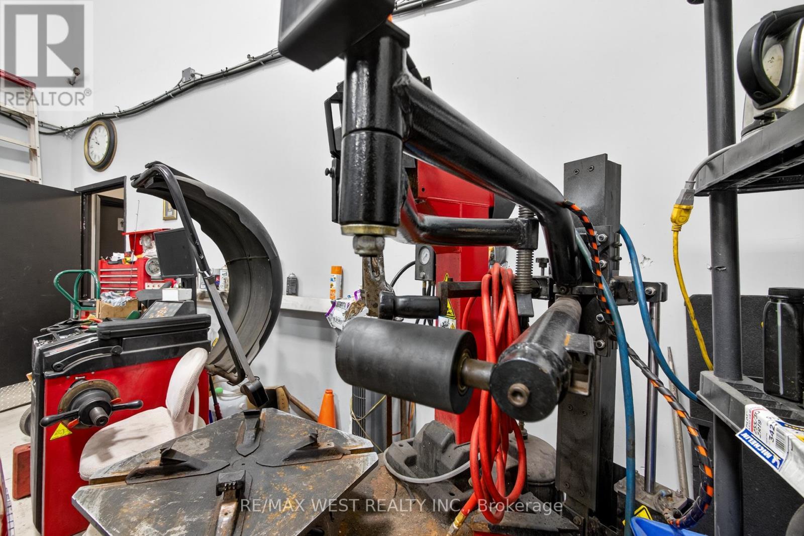 26 - 131 Citation Drive, Vaughan, ON