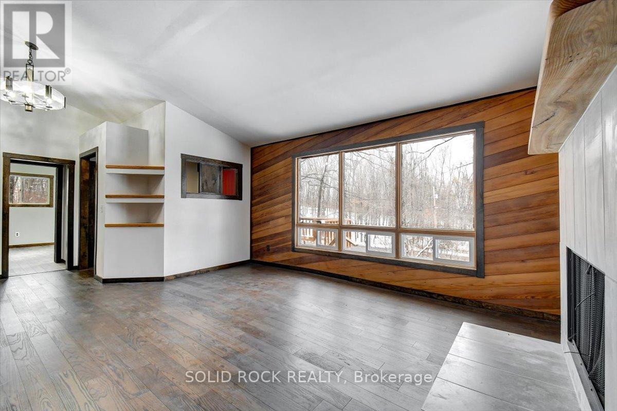 132 Beaver Creek Road, Marmora And Lake (Marmora Ward), ON - Indoor Photo Showing Other Room