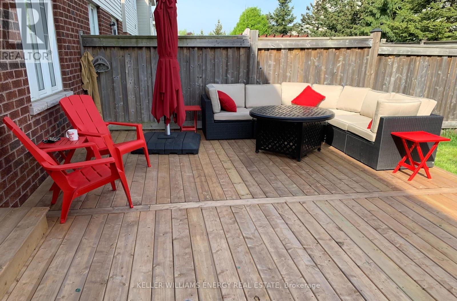 52 Elliottglen Drive, Ajax (Northeast Ajax), ON - Outdoor With Deck Patio Veranda With Exterior