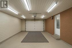 Virtually De-staged -