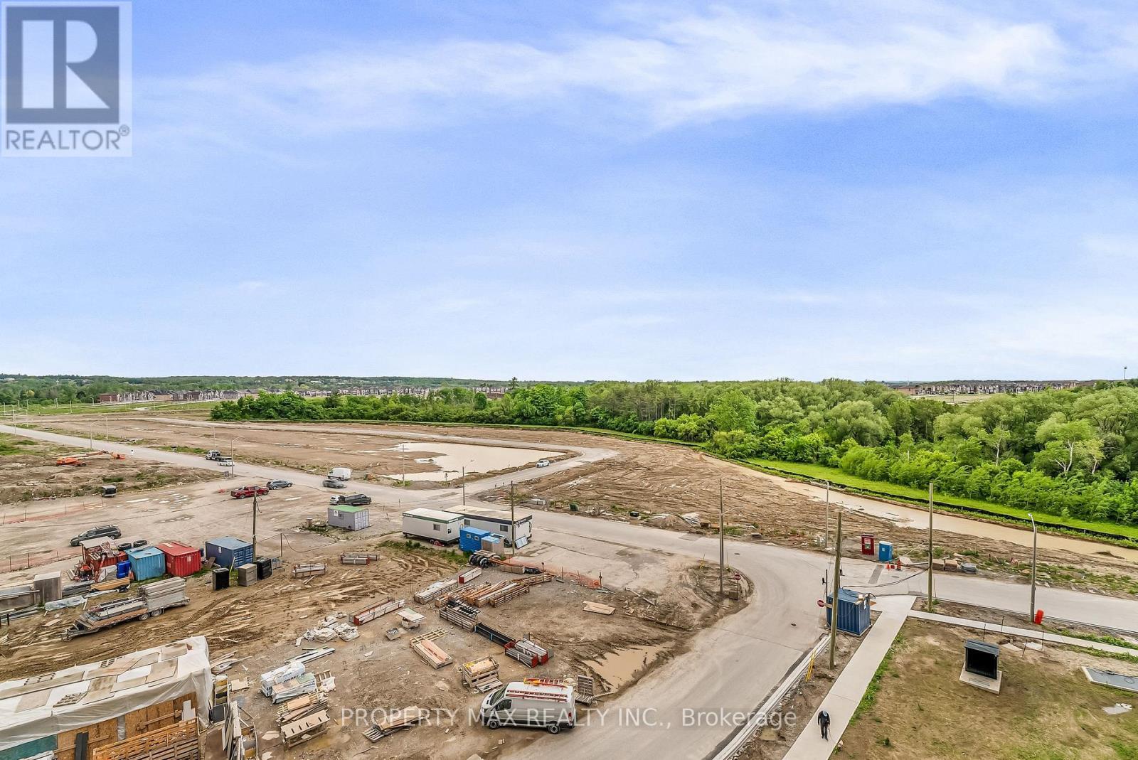 728 - 2 David Eyer Road, Richmond Hill, ON - Outdoor With View