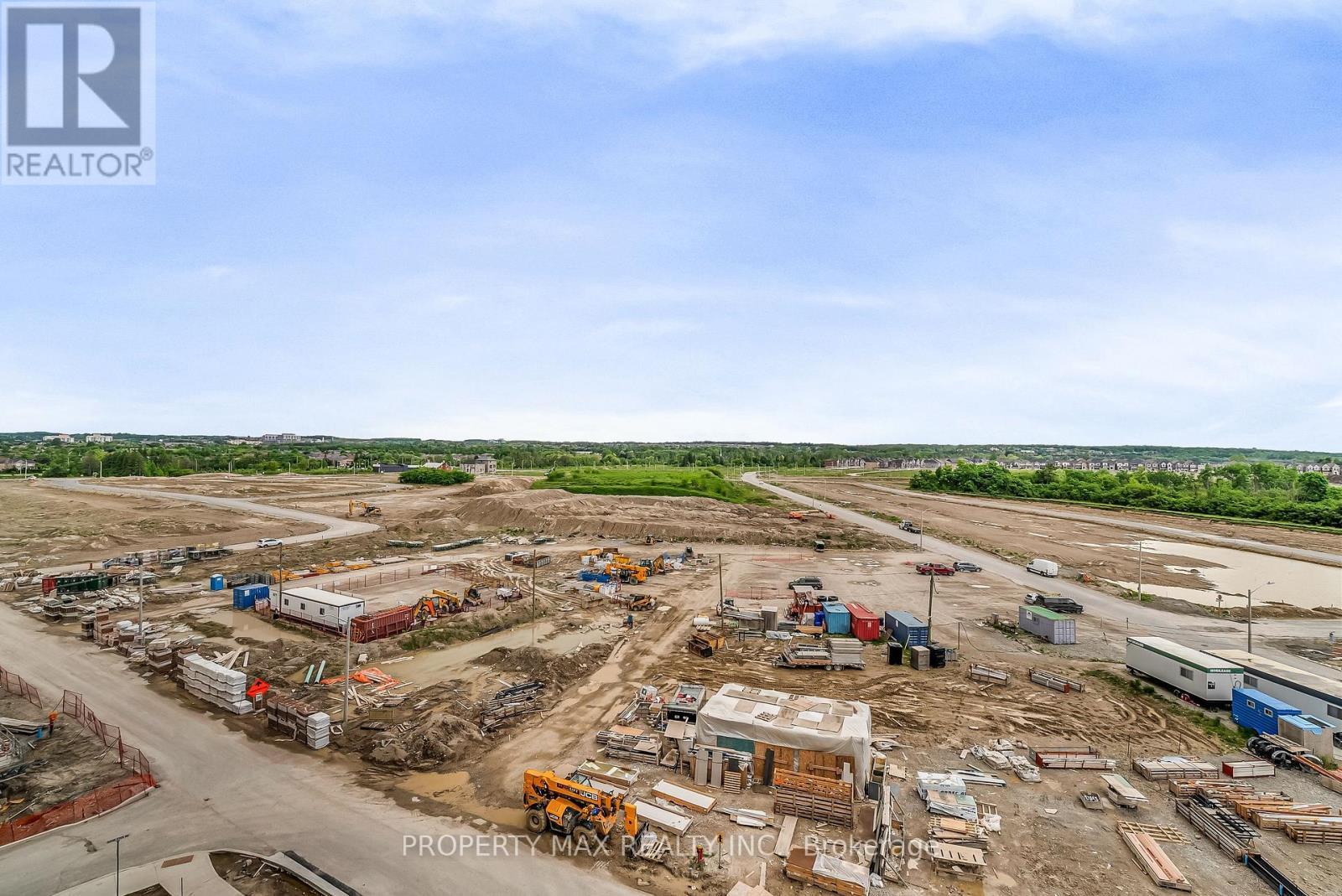 728 - 2 David Eyer Road, Richmond Hill, ON - Outdoor With View