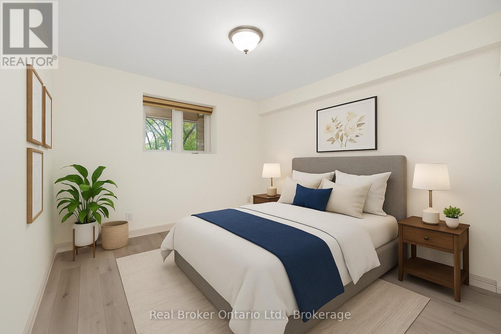 303 - 1212 Fennell Avenue E, Hamilton (Huntington), ON - Indoor Photo Showing Bedroom