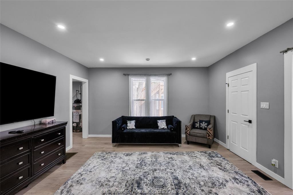 217 Selkirk Street, Chatham, ON