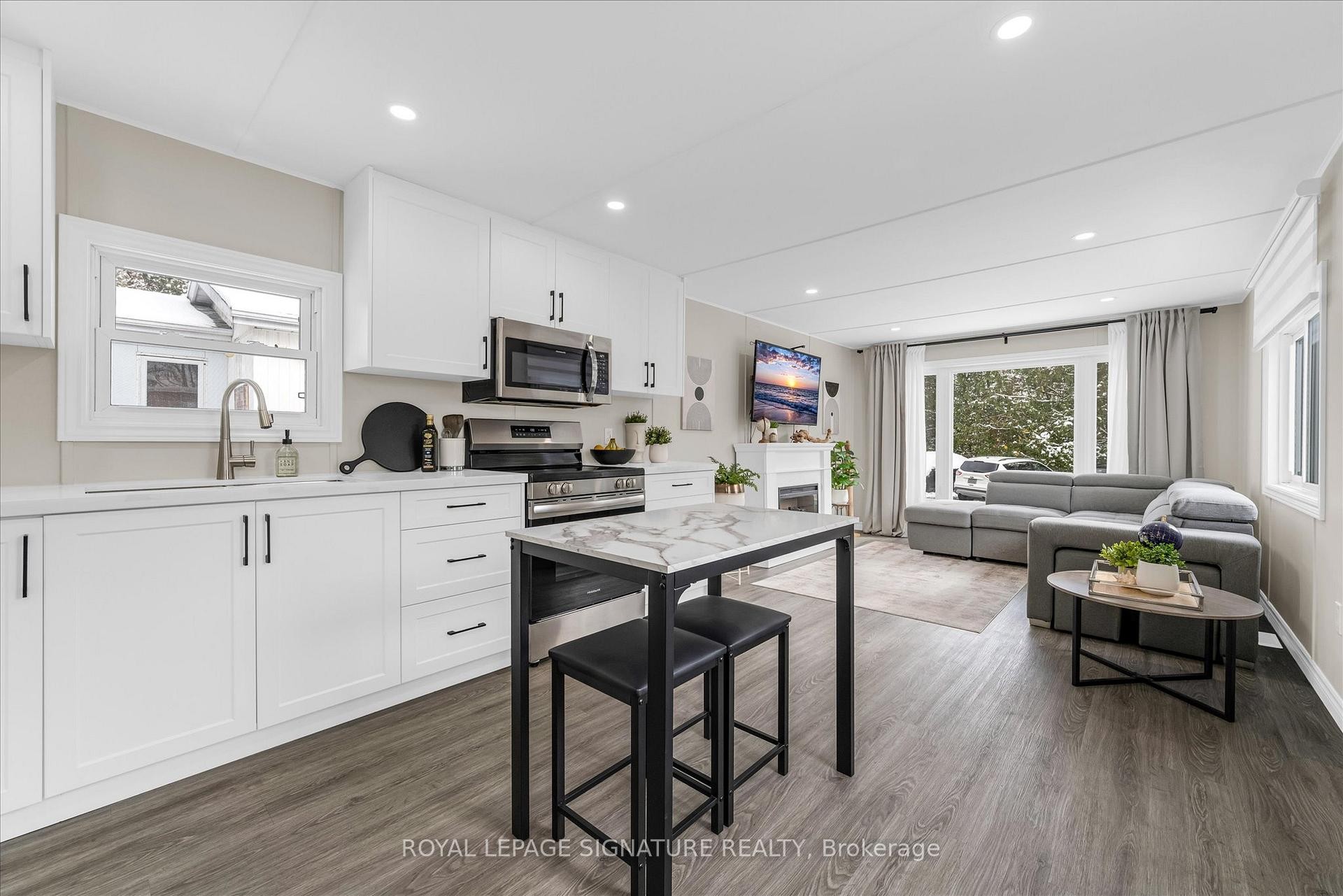 40 Hillside-1294 8Th Concession Road W, Hamilton, ON