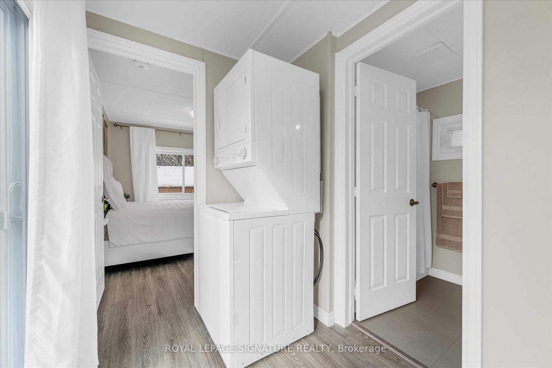 40 Hillside-1294 8Th Concession Road W, Hamilton, ON