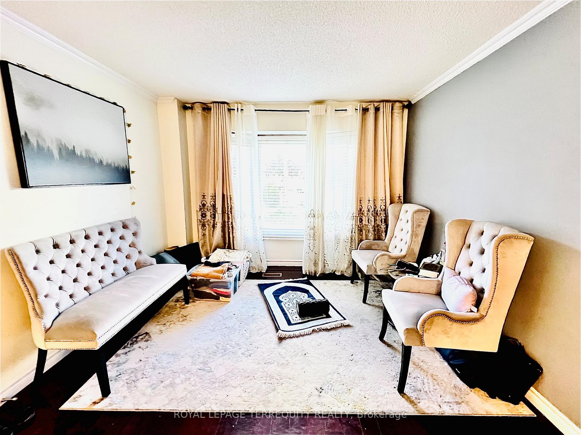 531 Loretta Court, Mississauga, ON - Indoor Photo Showing Living Room