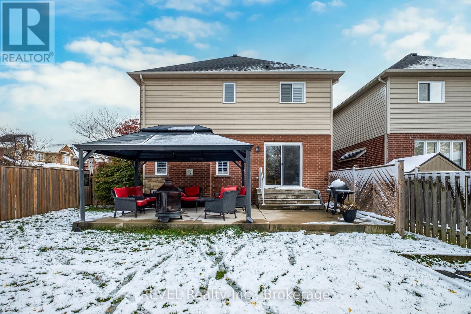 29 Springbreeze Heights, Hamilton (Stoney Creek), ON - Outdoor With Deck Patio Veranda With Exterior