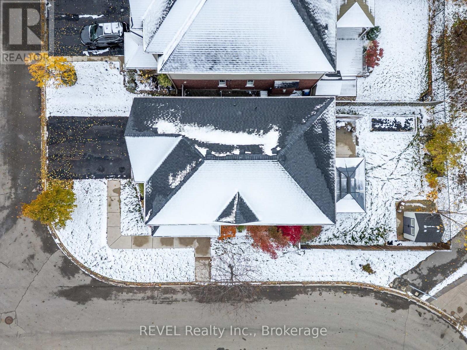 29 Springbreeze Heights, Hamilton (Stoney Creek), ON - Outdoor