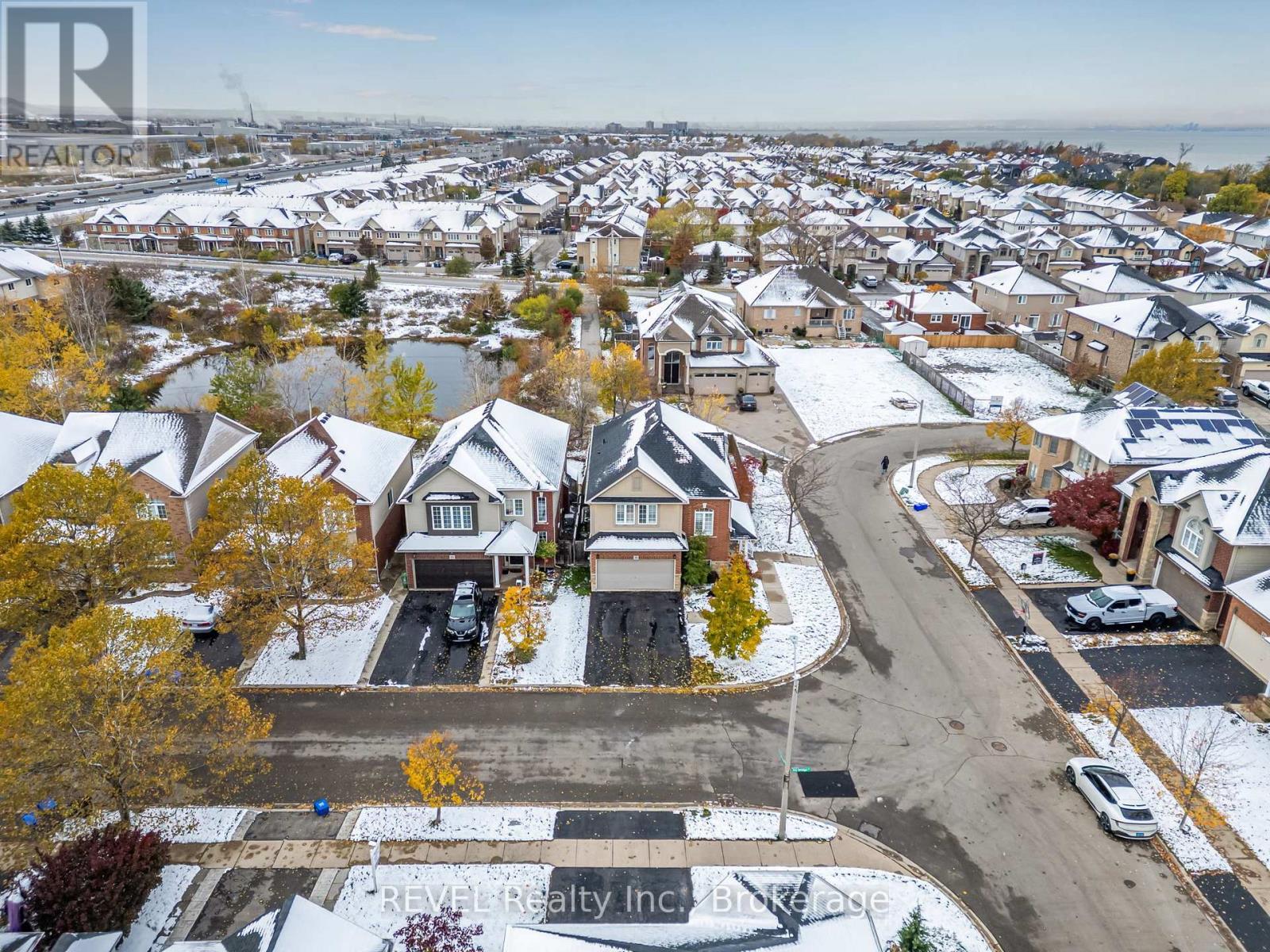 29 Springbreeze Heights, Hamilton (Stoney Creek), ON - Outdoor