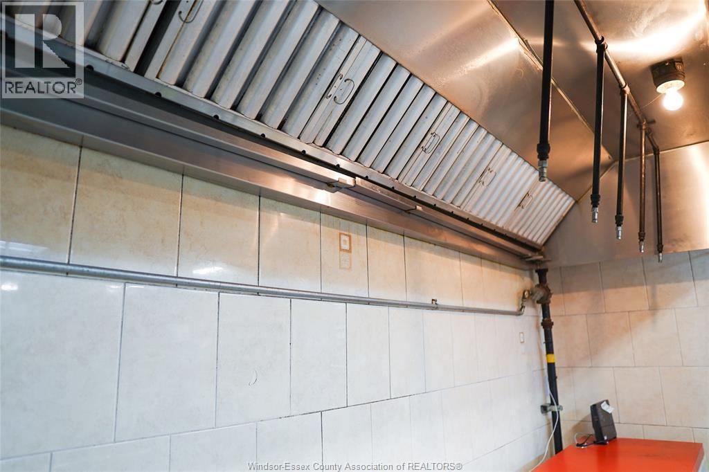 1086-1090 Felix, Windsor, ON