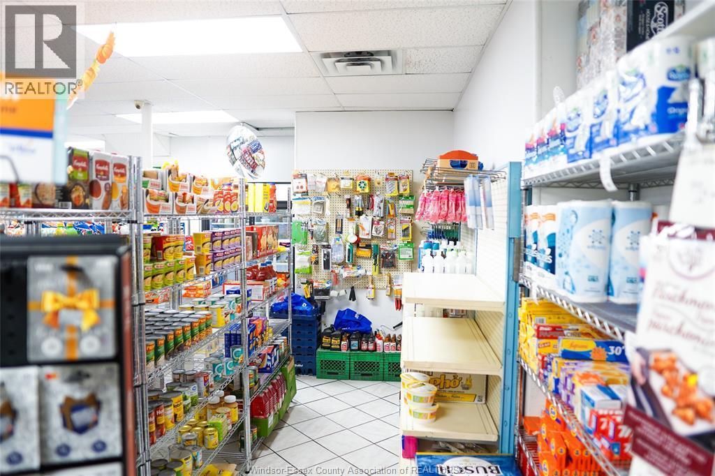 1086-1090 Felix, Windsor, ON