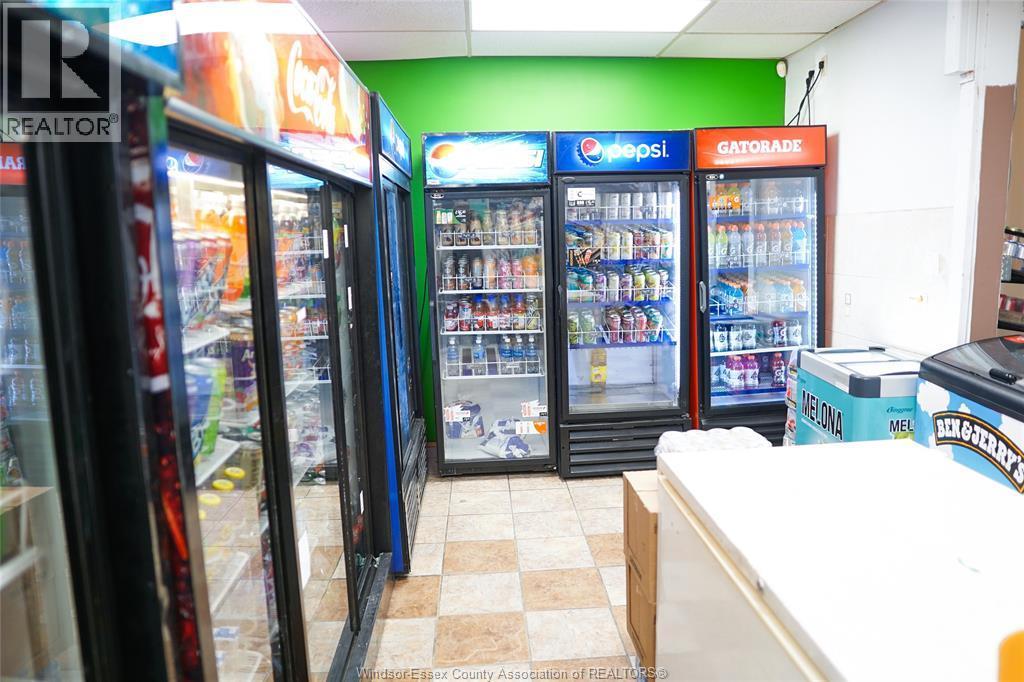 1086-1090 Felix, Windsor, ON