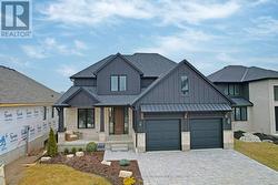 Photos are of model & show upgrades not included. -