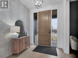 Photos are of model & show upgrades not included. -