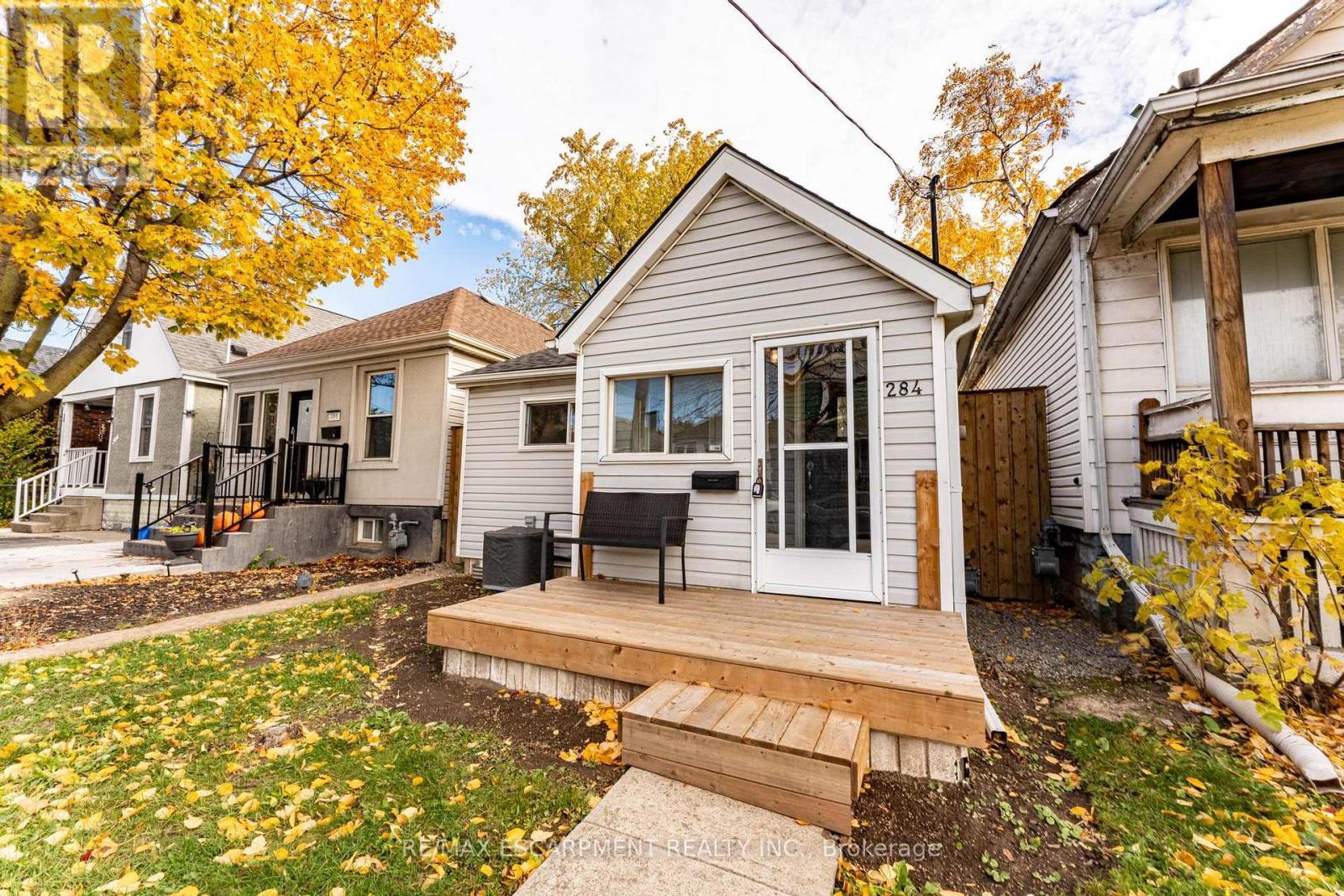 284 Paling Avenue, Hamilton, ON - Outdoor With Deck Patio Veranda