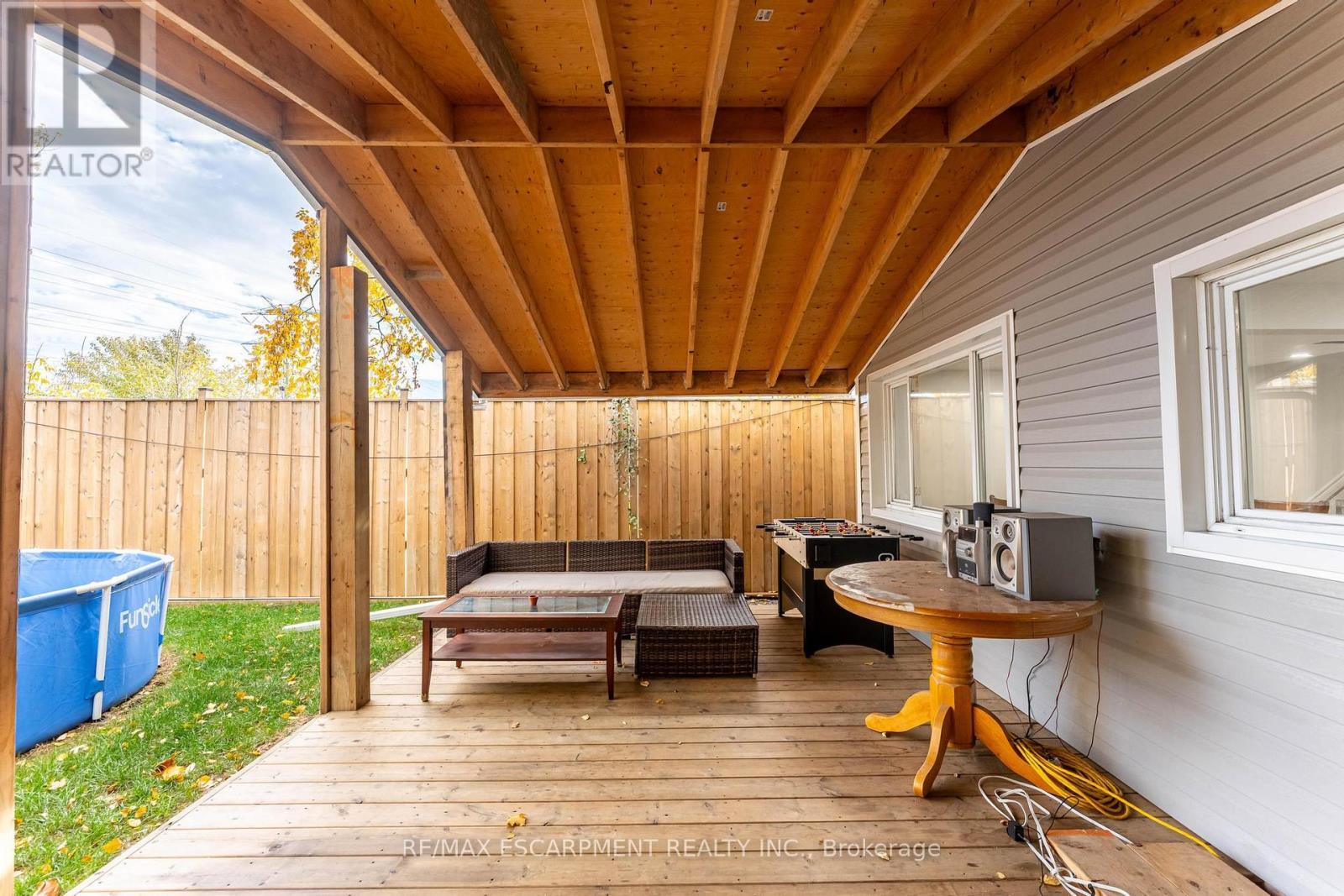 284 Paling Avenue, Hamilton, ON - Outdoor With Deck Patio Veranda With Exterior