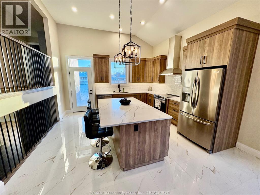 1644 Shawnee Road, Tecumseh, ON - Indoor Photo Showing Other Room