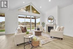 Photos are of model & show upgrades not included. -