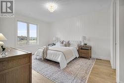 Photos are of model & show upgrades not included. -