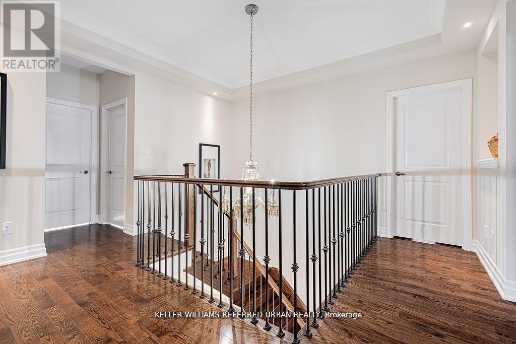 113 Burns Boulevard, King, ON - Indoor Photo Showing Other Room