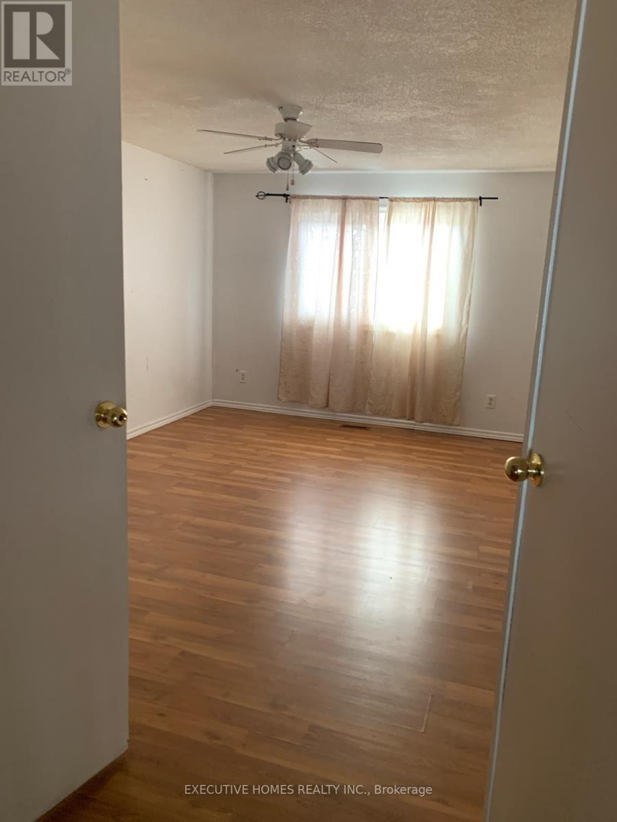 18 Sheldrake Court, Brampton, ON - Indoor Photo Showing Other Room