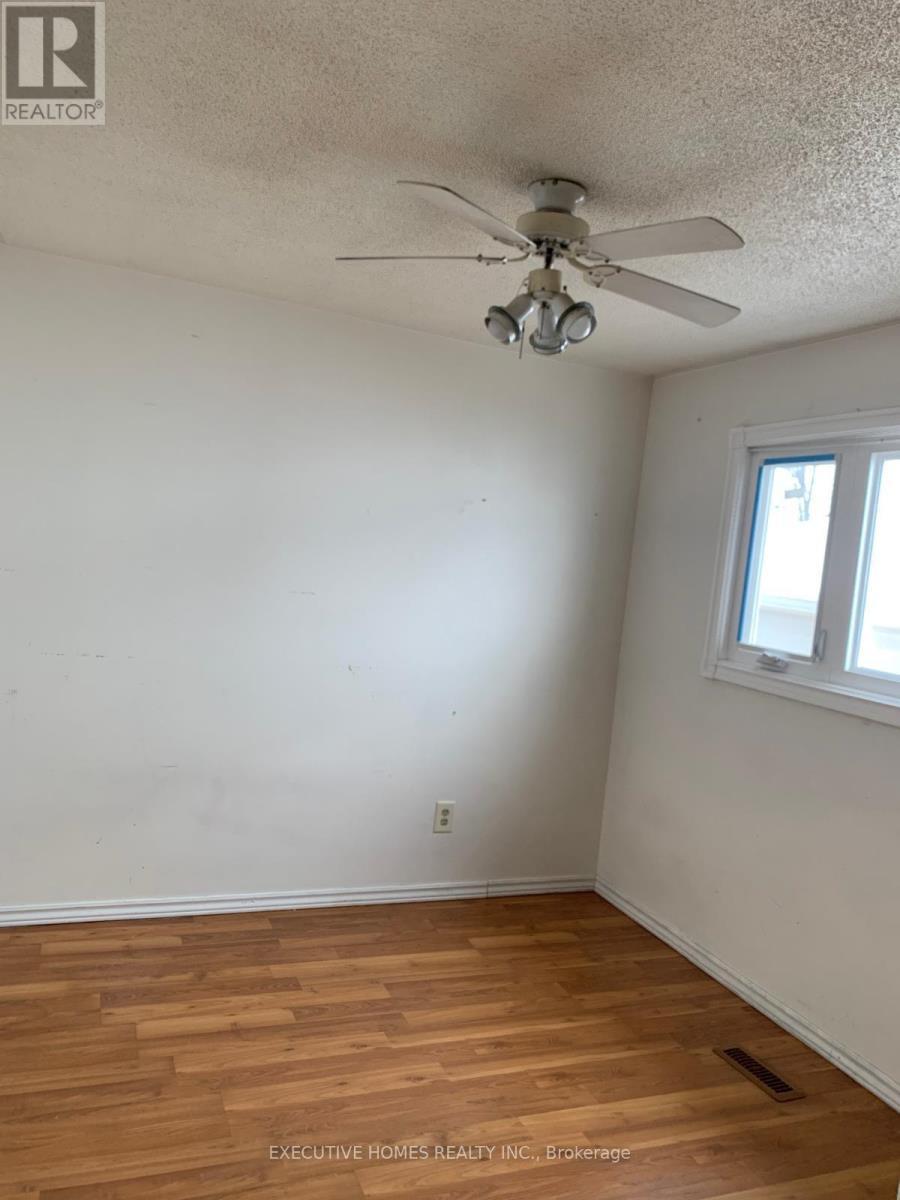 18 Sheldrake Court, Brampton, ON - Indoor Photo Showing Other Room