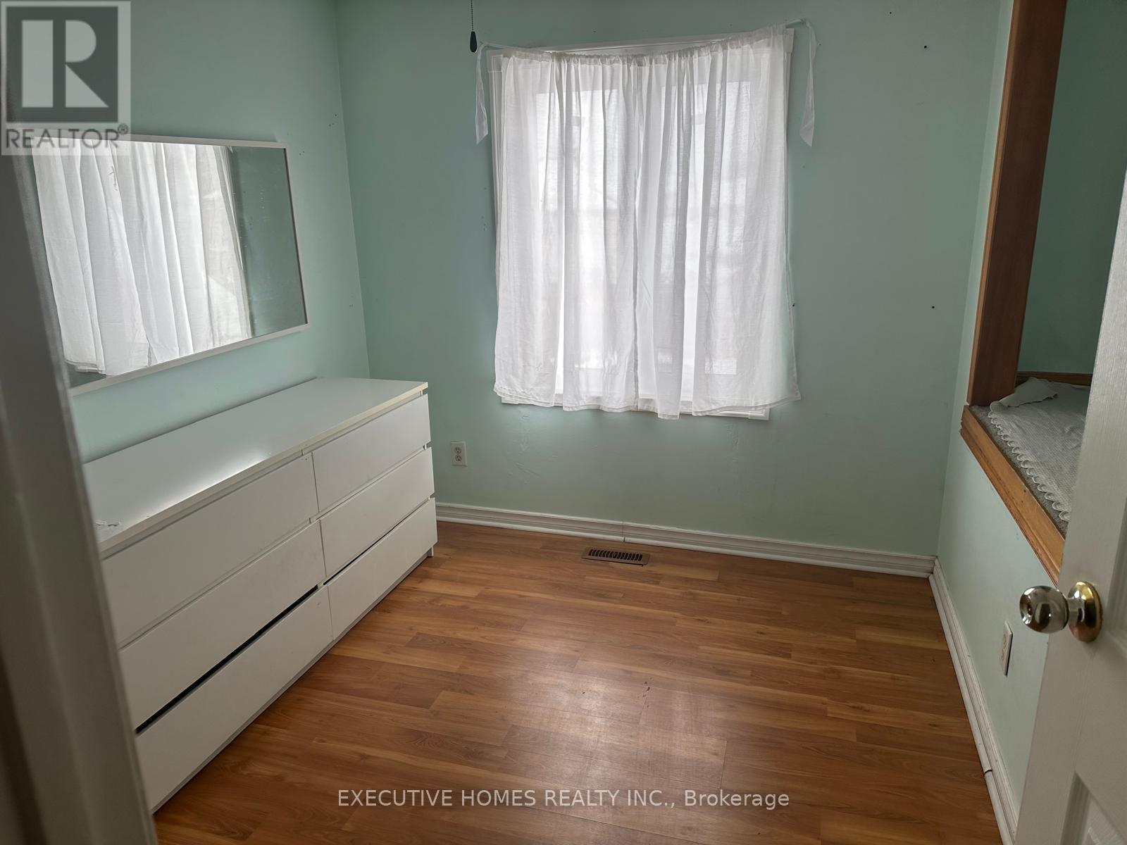 18 Sheldrake Court, Brampton, ON - Indoor Photo Showing Other Room