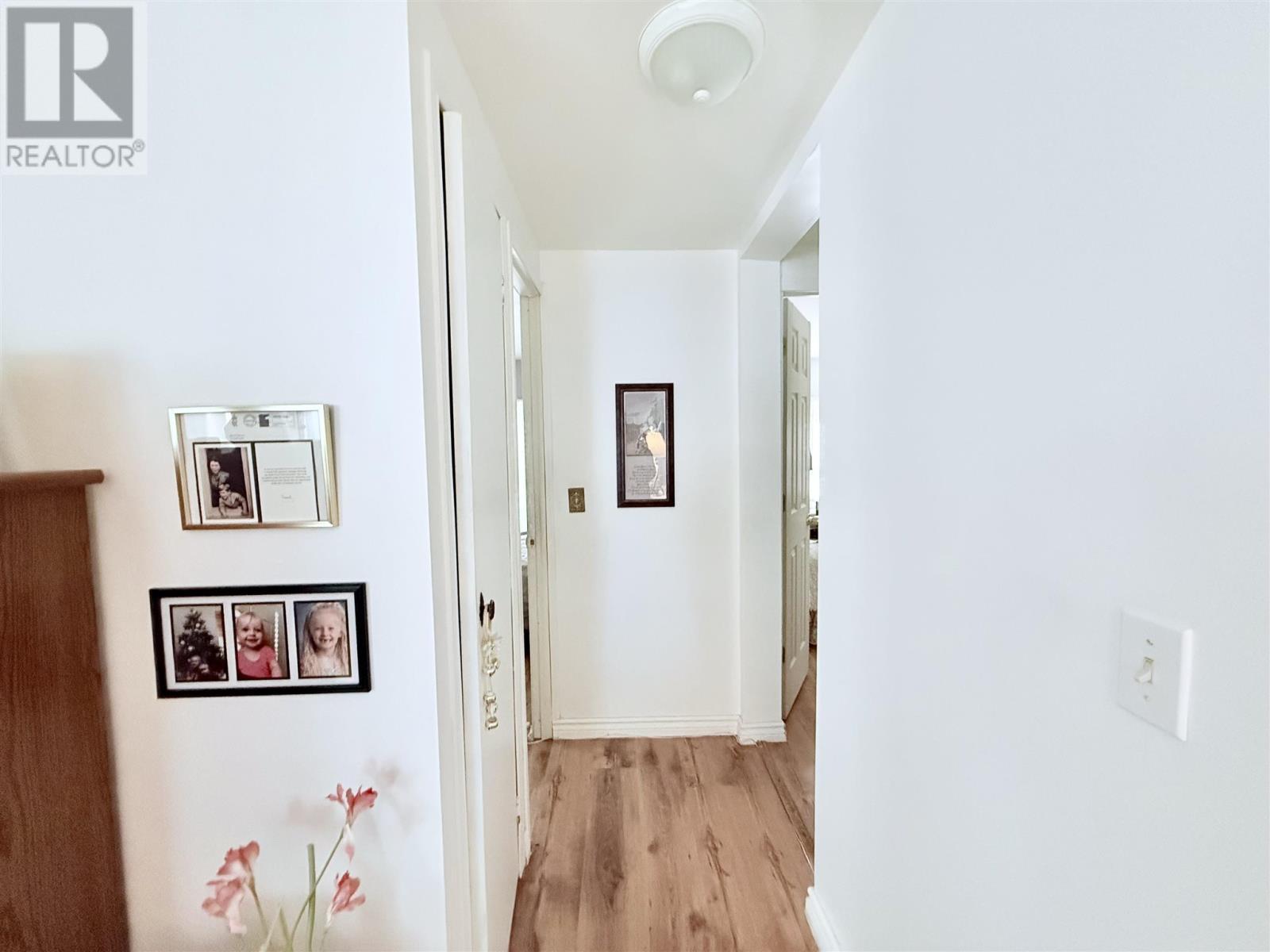 25 Jody Ln, Heyden, ON - Indoor Photo Showing Other Room