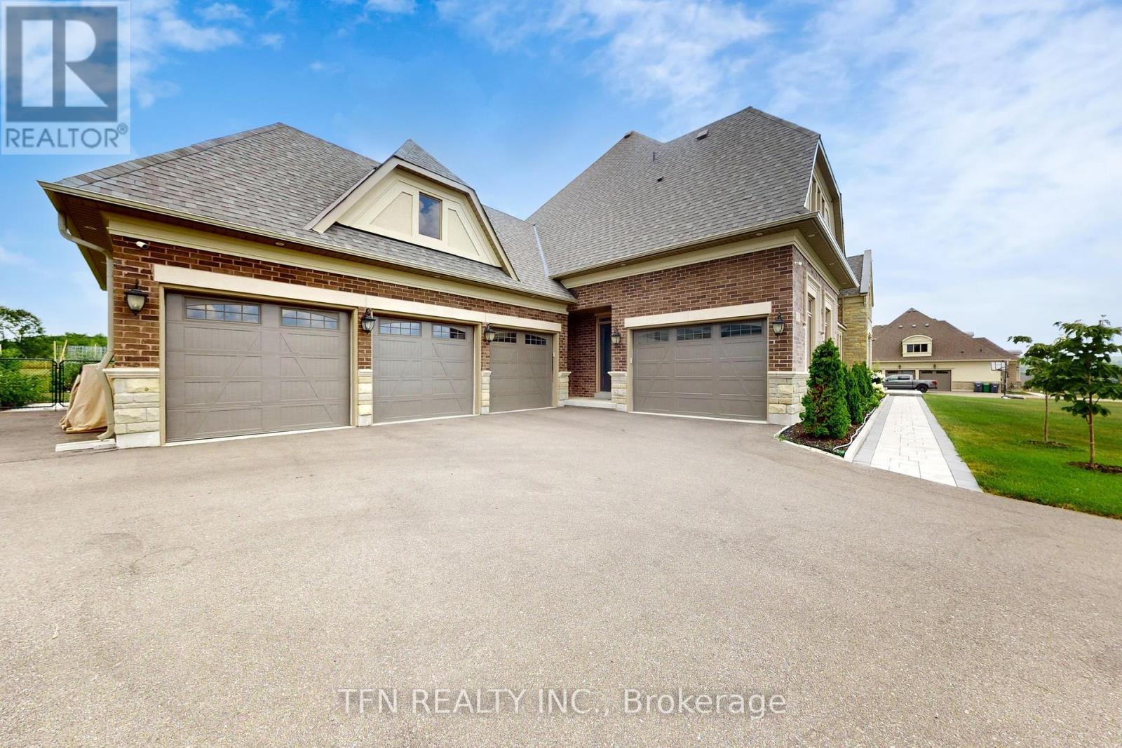 258 Amos Drive, Caledon, ON - Outdoor