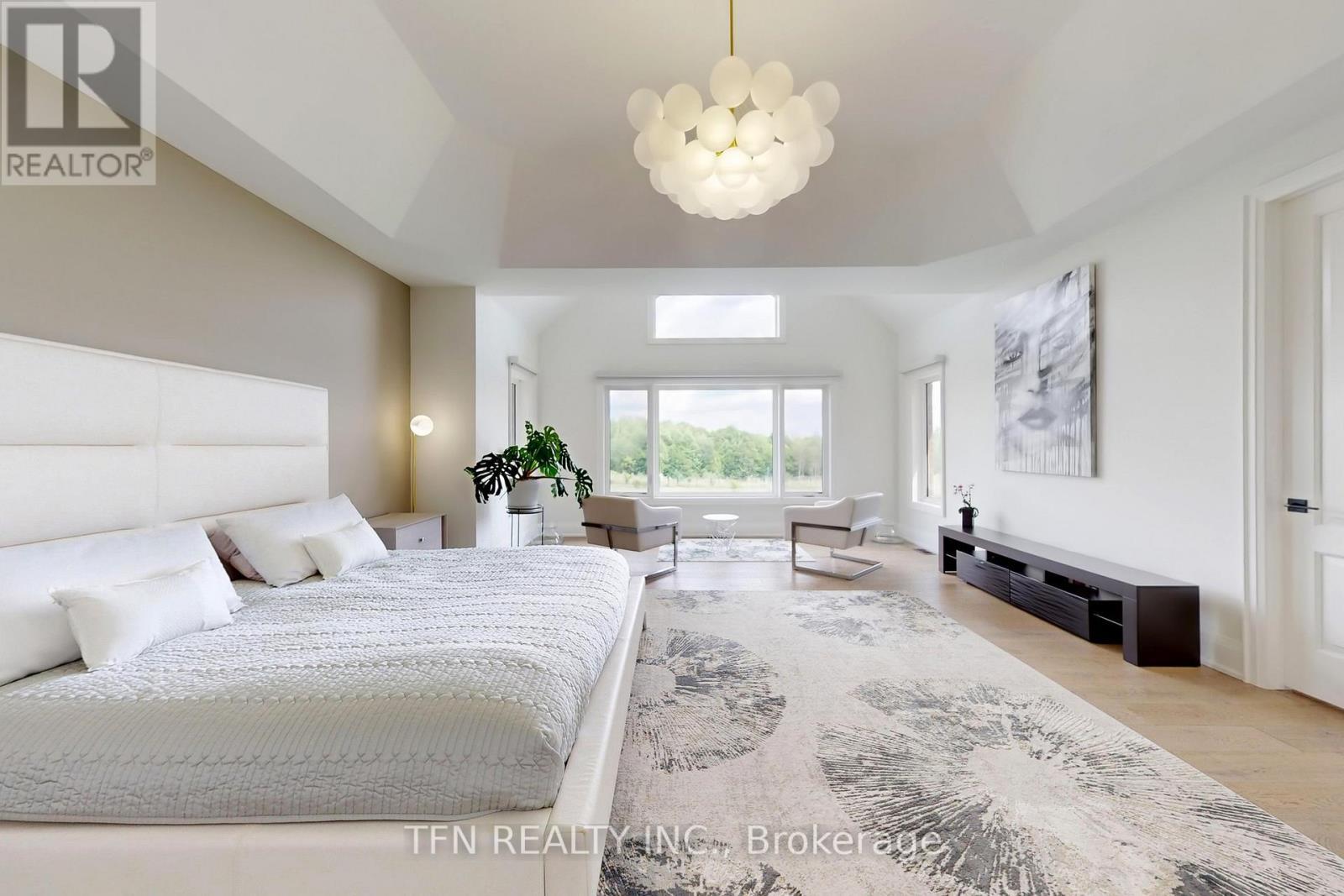 258 Amos Drive, Caledon, ON - Indoor Photo Showing Bedroom
