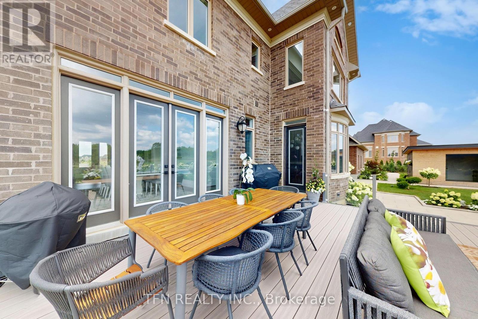 258 Amos Drive, Caledon, ON - Outdoor With Deck Patio Veranda