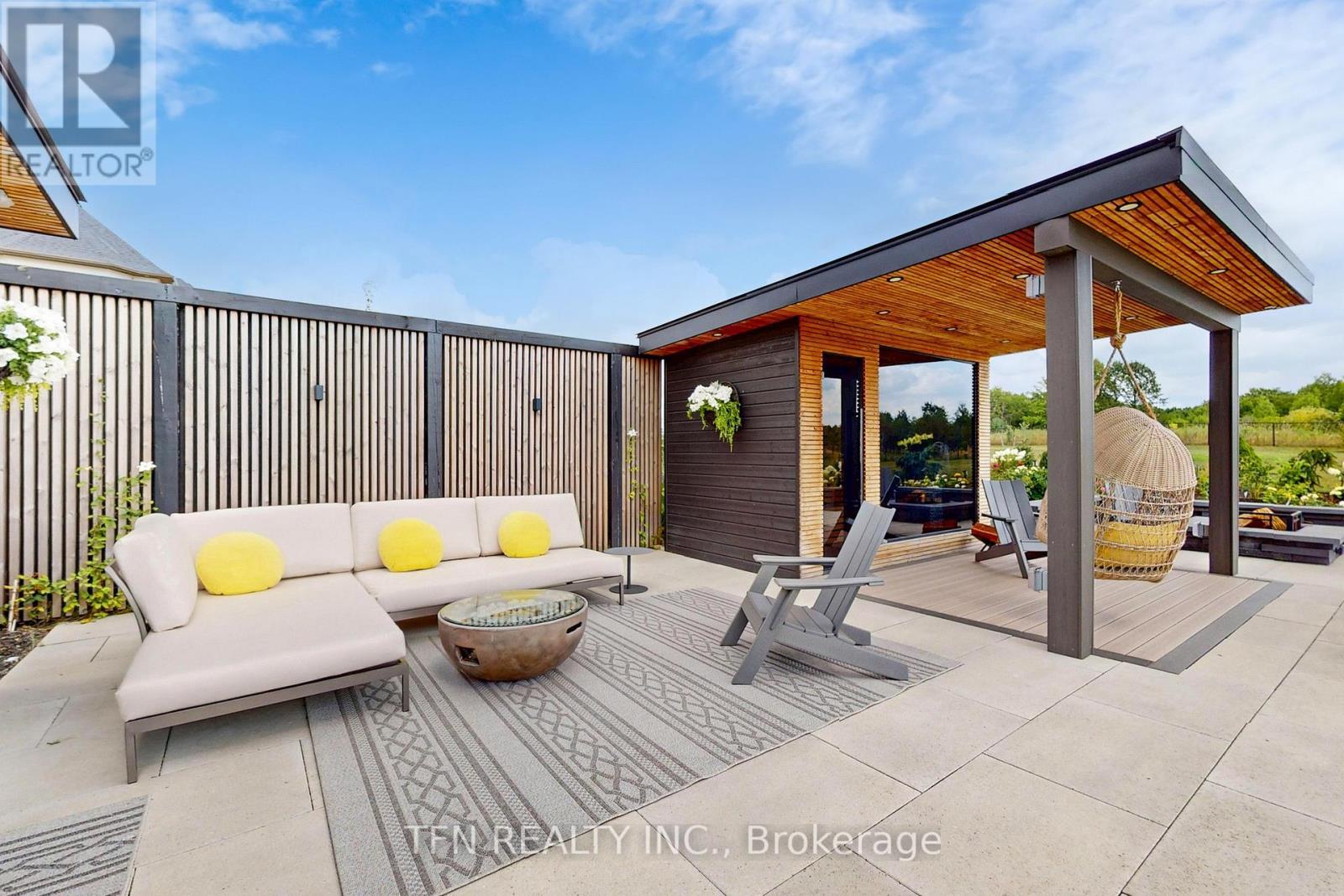 258 Amos Drive, Caledon, ON - Outdoor With Deck Patio Veranda