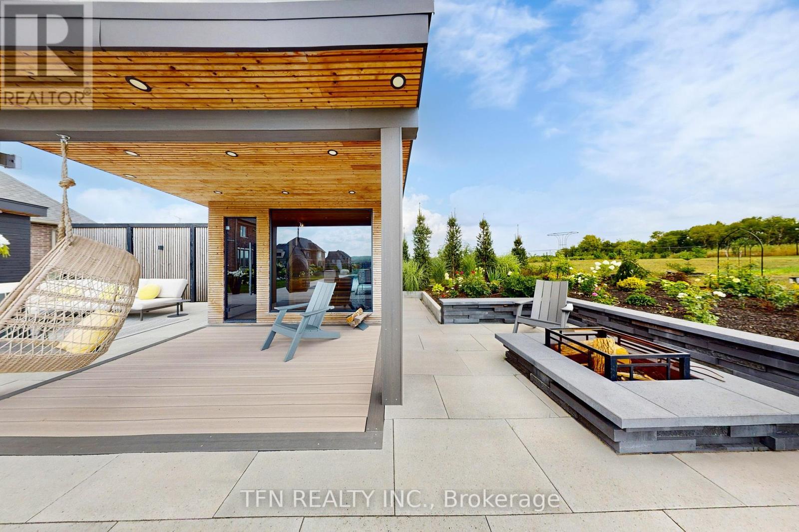 258 Amos Drive, Caledon, ON - Outdoor