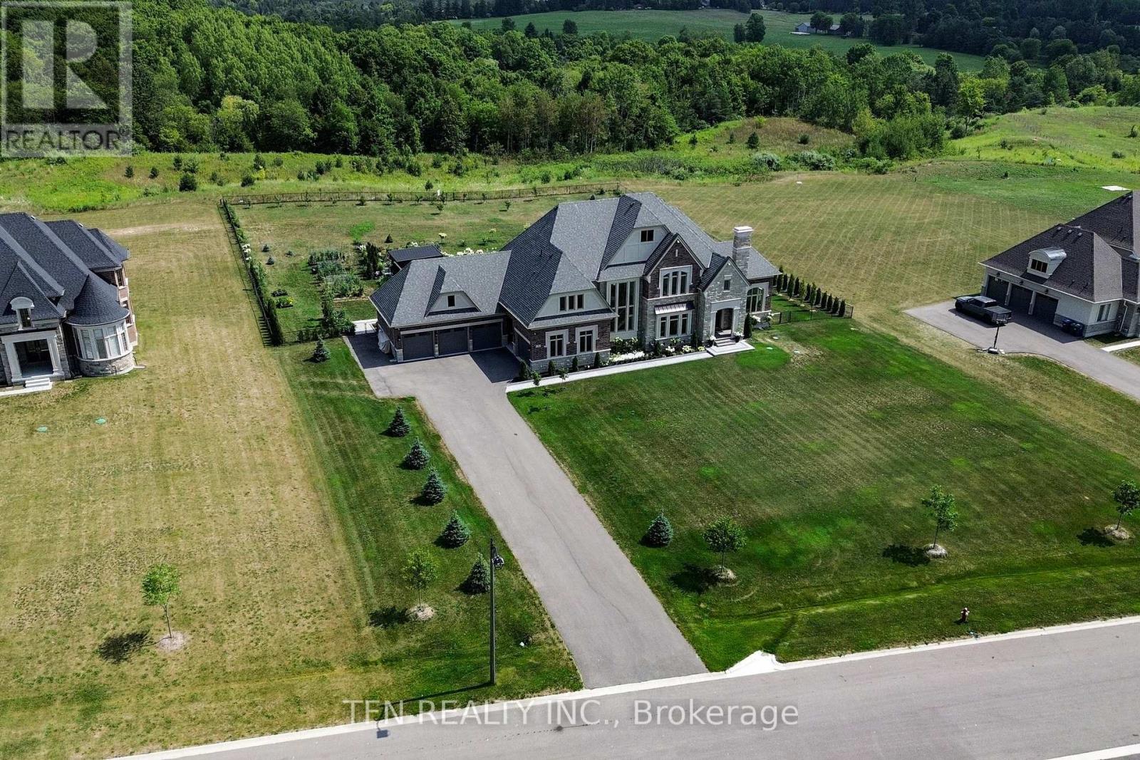 258 Amos Drive, Caledon, ON - Outdoor With View