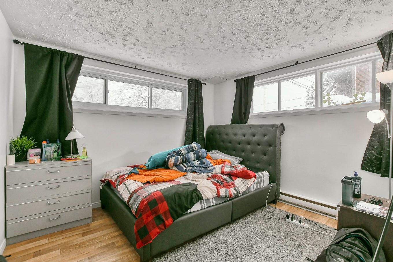 Primary bedroom - 378 - 380 Rue Gauthier, Saint-Jérôme, QC - Indoor Photo Showing Bedroom